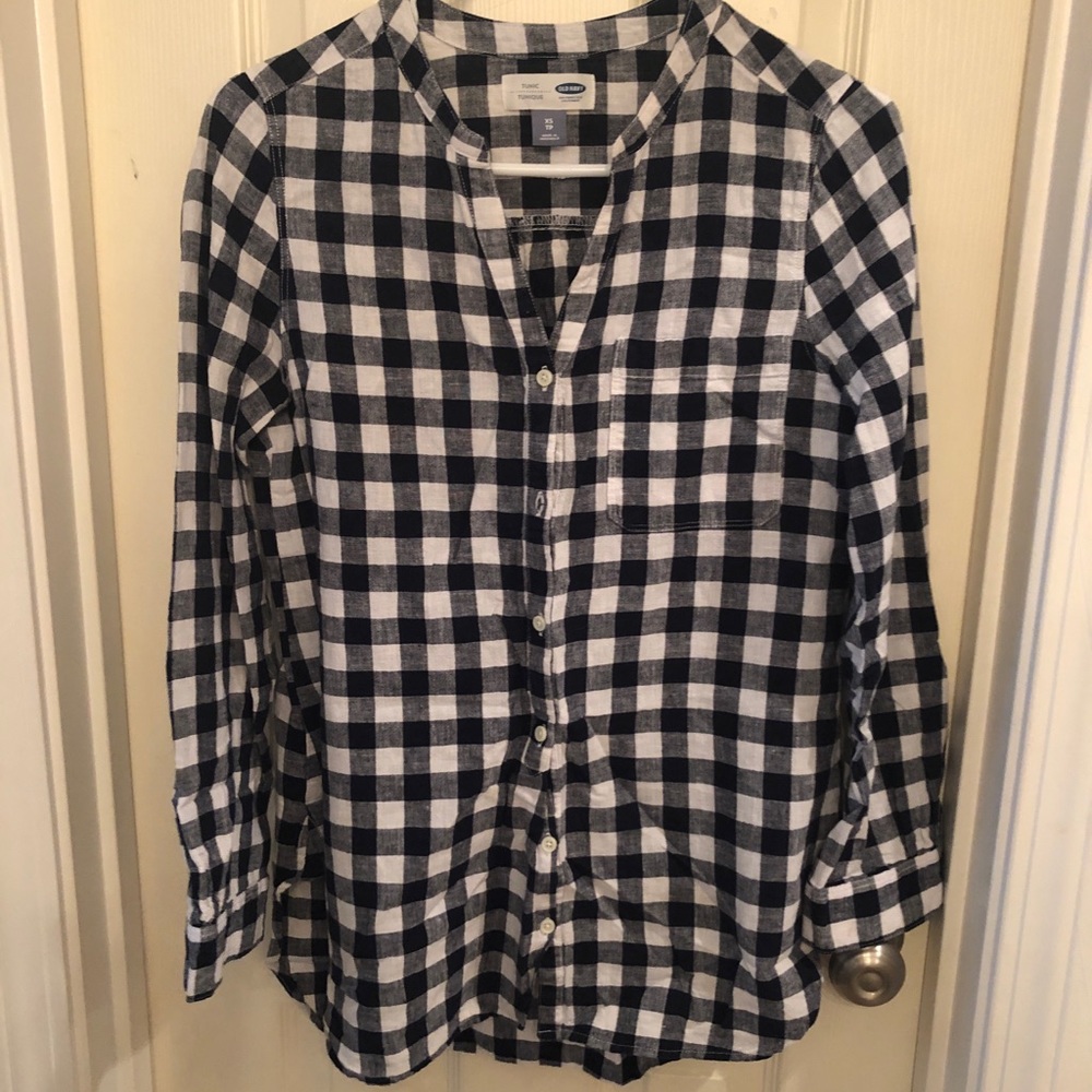 OLD NAVY blue/white gingham split neck tunic top